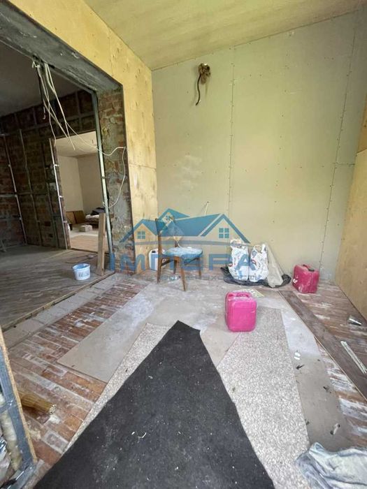 Продам будинок у Полтаві