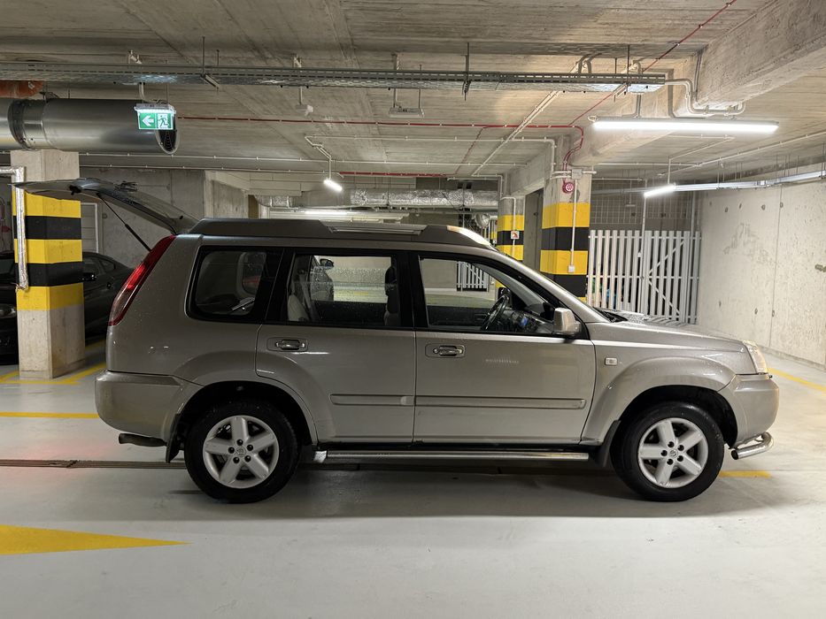 Nissan X - Trail 4:4 / 6 P