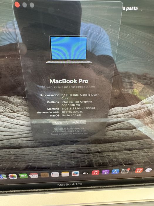 MacBook Pro Touch Bar Cinzento 13" 2017 RAM: 8 GB - 256 GB SSD