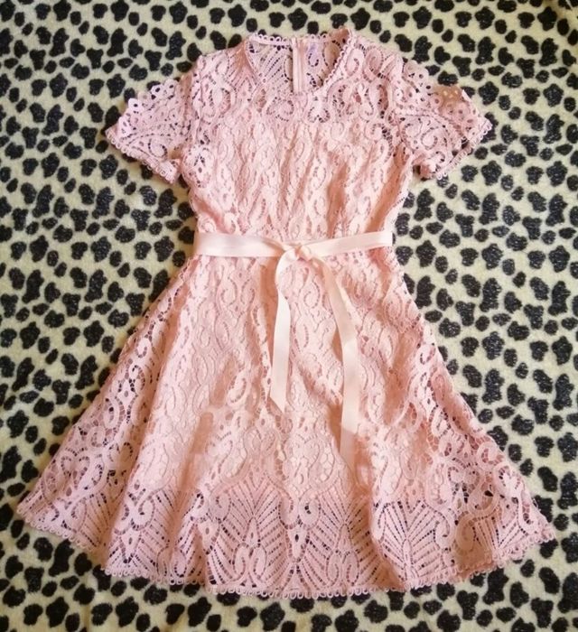 Платье из плетёных кружев