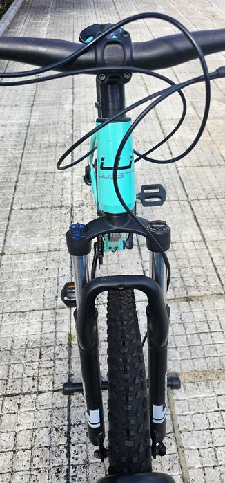Bicicleta BTT 29” – Alumínio, Shimano, Suspensão Zoom, Clarks