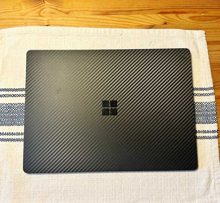 Microsoft Surface Laptop 4
