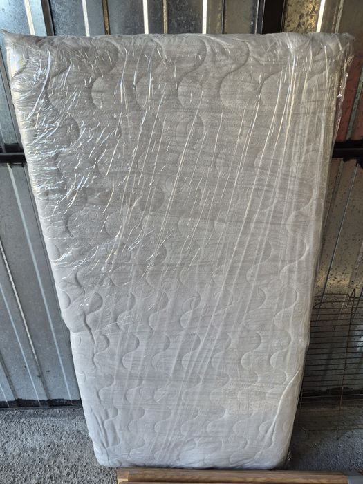 Materac 120 cm x 60 cm
