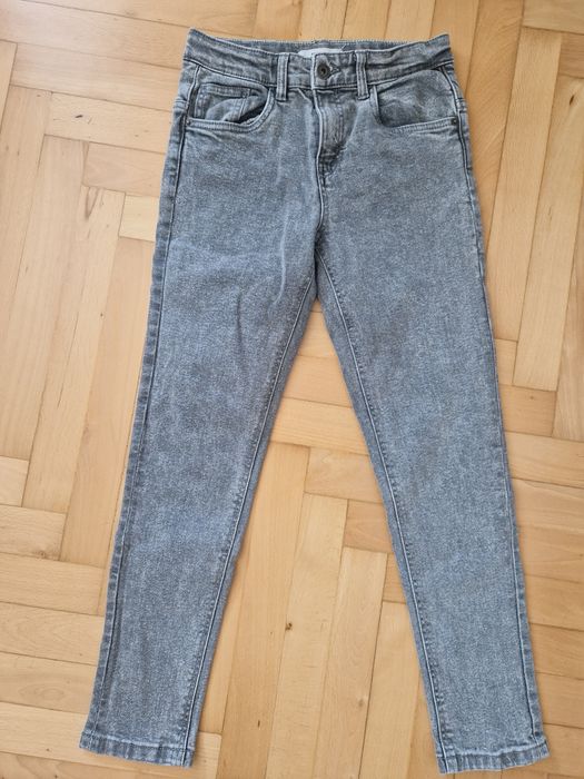 Spodnie jeansy Reserved r. 152