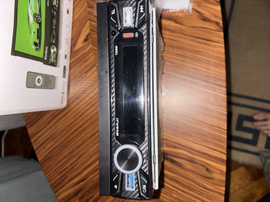 Rádio Hikity 7 polegadas 1 Din Ecrã retrátil c/ Bluetooth