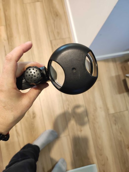 Trzymać kubka do wózka