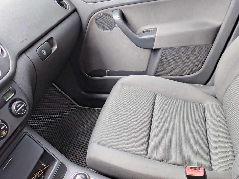 Продам власний автомобіль