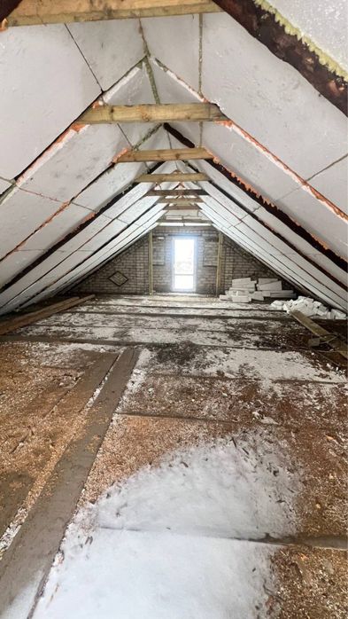 Продам дом в подгороднем