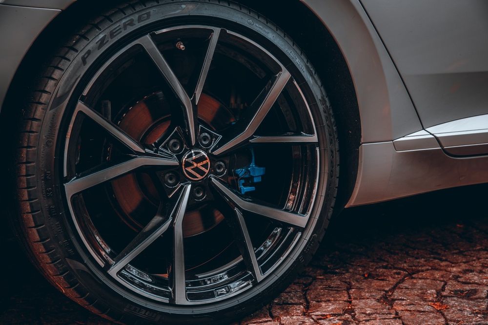 Volkswagen Arteon R 320 4MOTION - Wynajem z wykupem bez: BIK, BIG, KRD