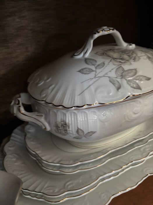 Serviço de Jantar, Vista Alegre, edição Mouzinho 12 pessoas (Completo)