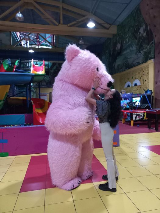 Ведмедик на свято, БІЛИЙ ВЕДМІДЬ аніматор