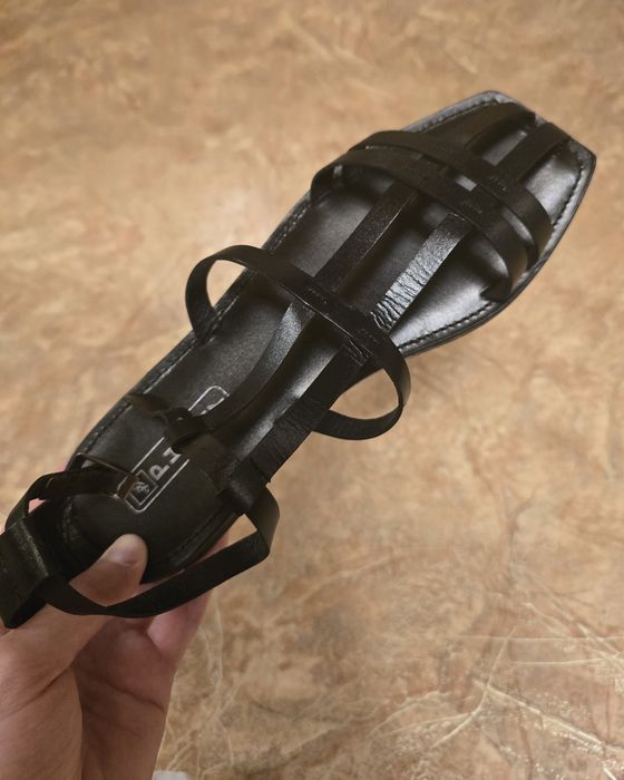 Босоніжки жіночі,  39 розмір (25 см устілка)