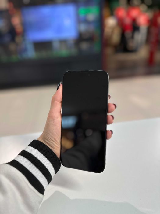 Czarny iPhone 16 Pro Max 256GB/100% kondycji baterii/bardzo dobry stan/24 msc gwarancji/raty/WOLA PARK