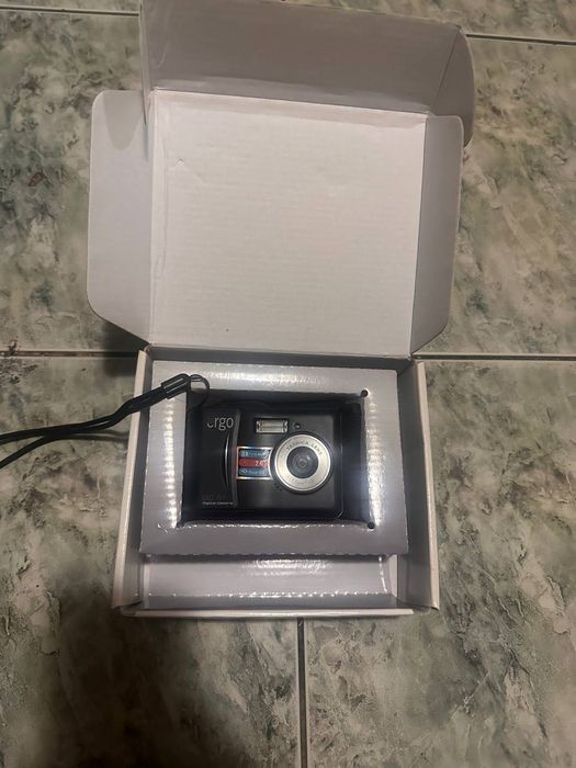 Ergo Миниатюрный цифровой фотоаппарат как новый Great Britain