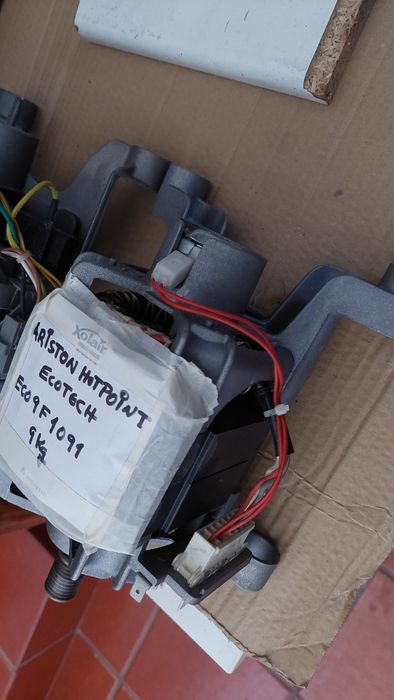 Motor máquina lavar roupa Ariston Hotpoint Ecotech ECO9F1091