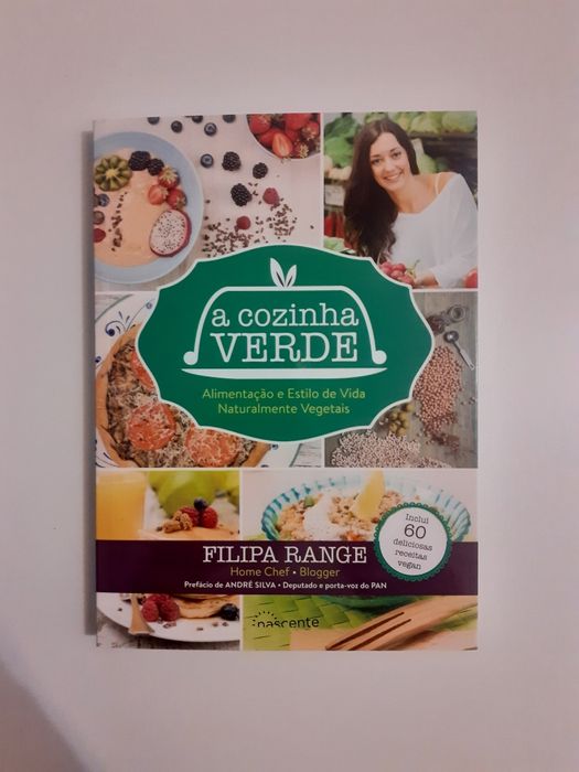 A cozinha verde.