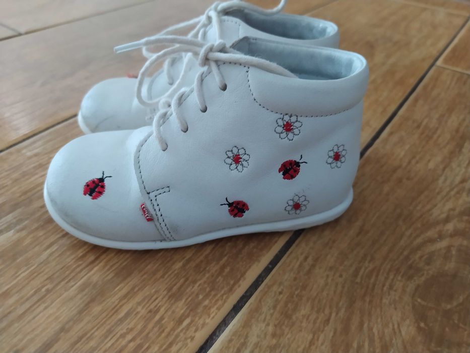 Buty dziewczęce roczki Emel r. 22