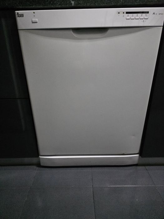 Máquina lavar loiça TEKA