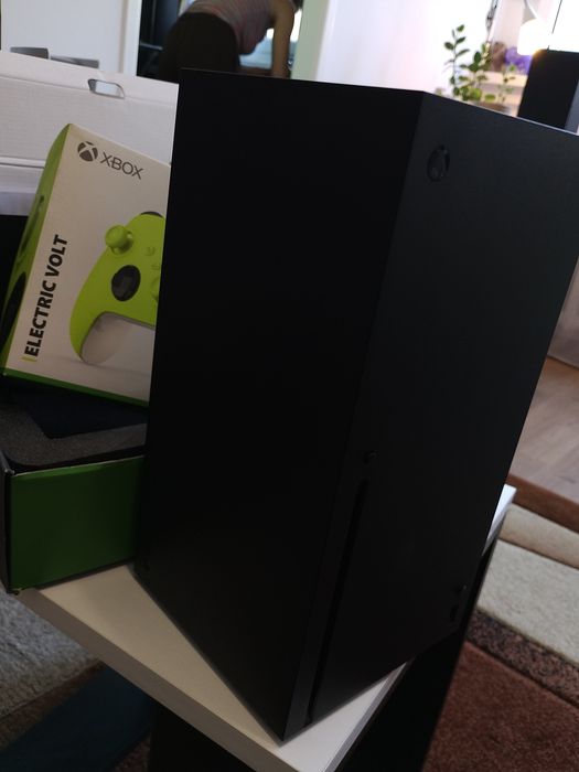 Konsola Xbox Series X 1TB | Pad | ZADBANA | Pudełko