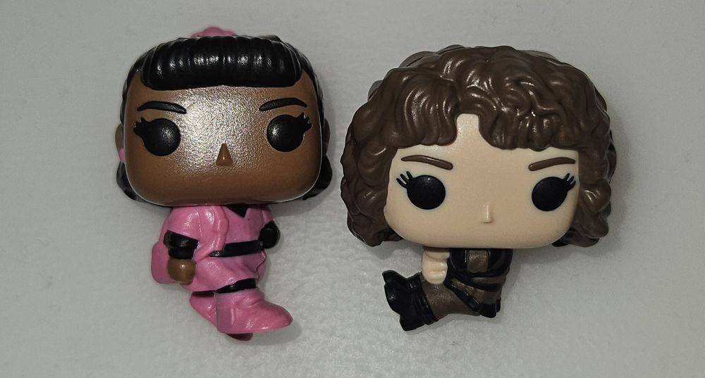 Kinder Joy Stranger Things Nancy Erica