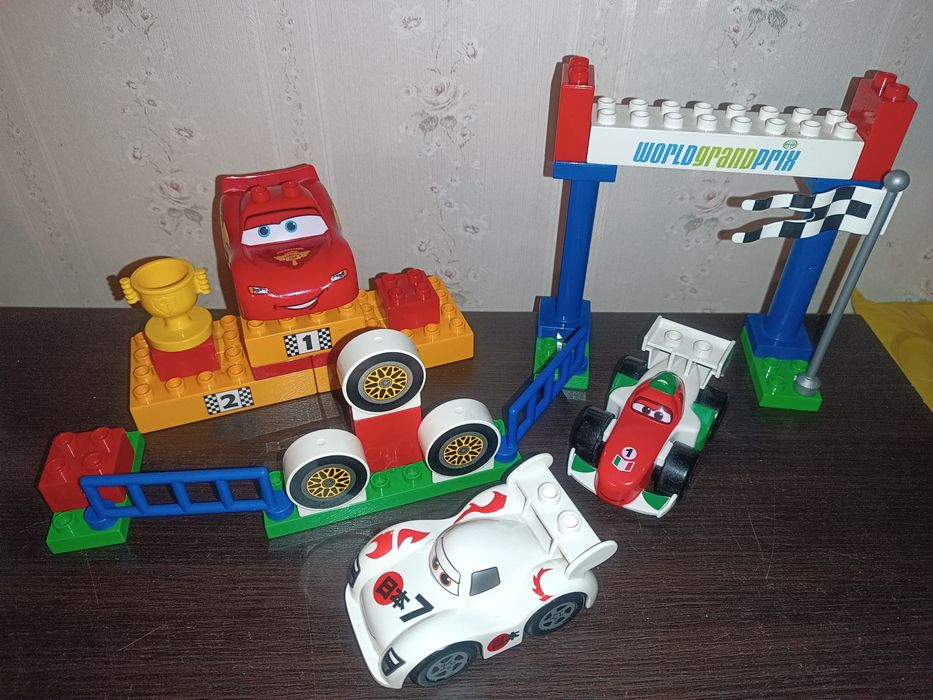 Лего дупло 5839 Тачки світовий гран прі