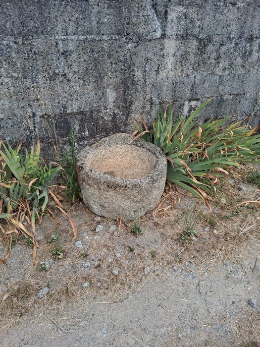 Pias de pedra antigas