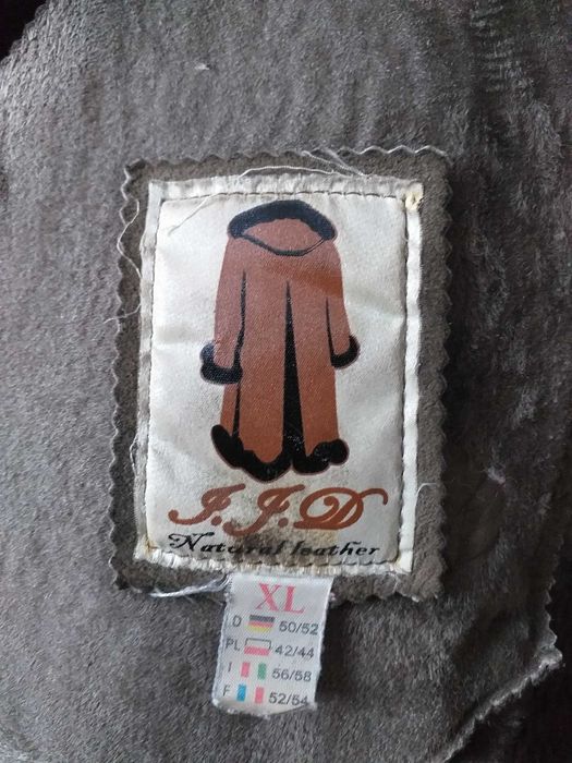 Kożuch/kożuszek szary z odpinanym kapturem XL