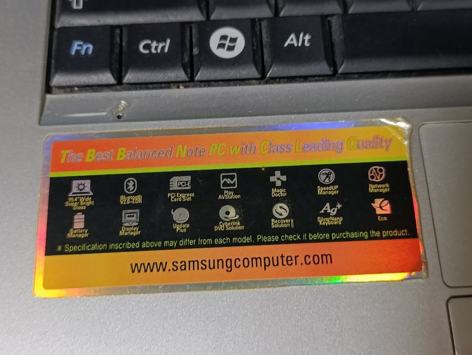 Ноутбук Samsung r60 plus в гарному стані