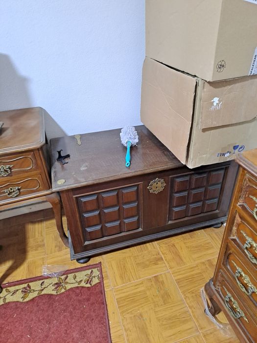 Móveis usados antigos