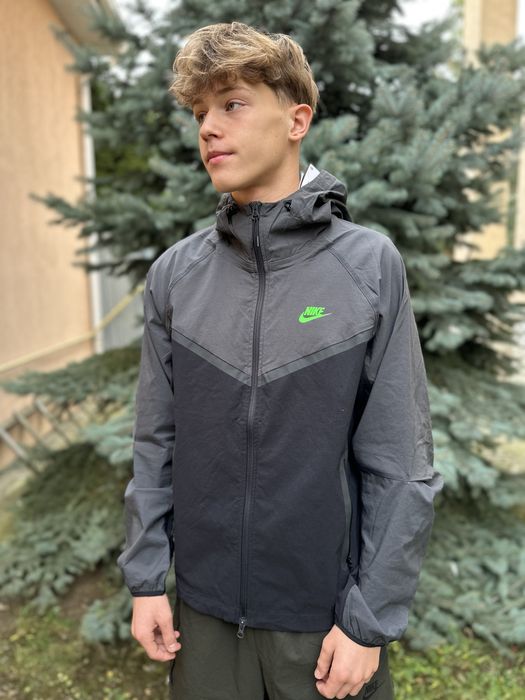 Оригінальна вітровка Nike Tech Woven Jacket | HM7151‑013 | HM7151-338