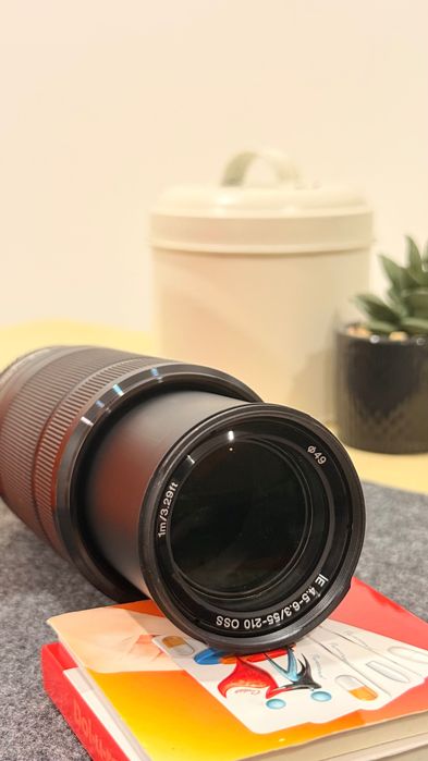 Objetiva Sony E 55-210mm F4.5-6.3 OSS