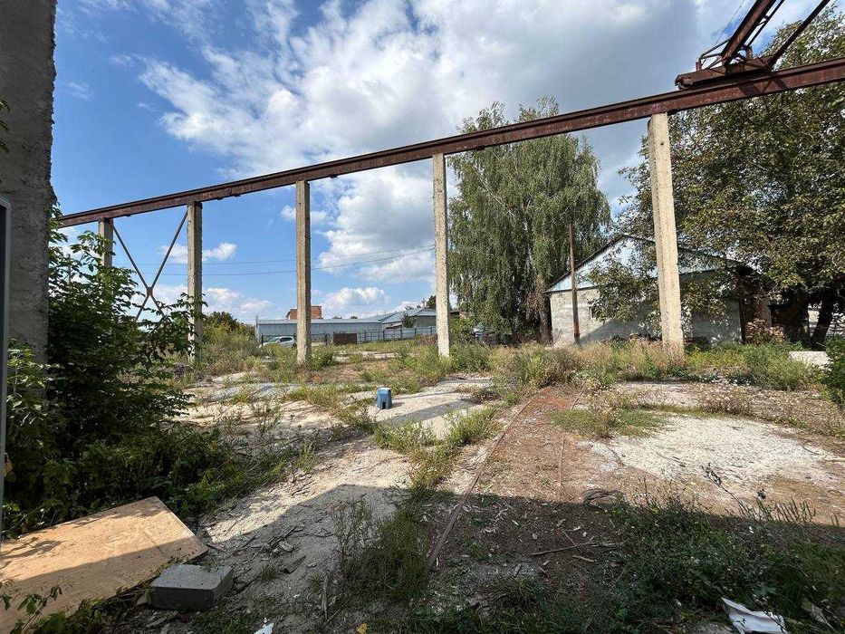 (7) Продаж майнового комплексу у м. Бар (8813)