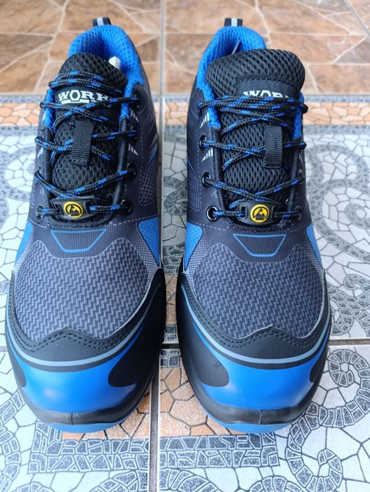 Work 42p. Чоловічі робочі кросівки.