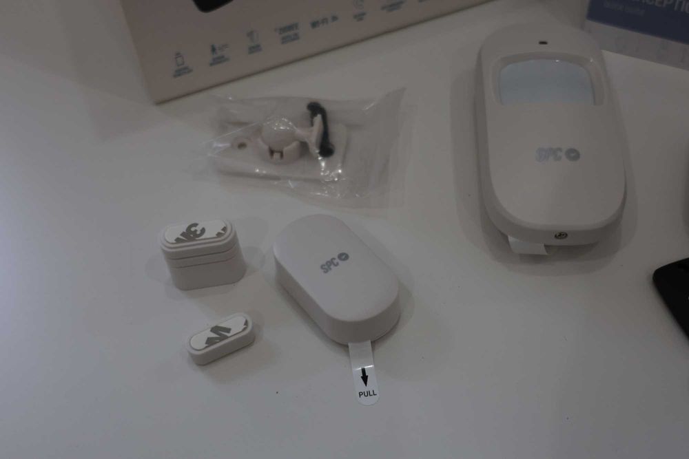 Kit Sistema Alarme Inteligente Wi-Fi SPC Novo na caixa