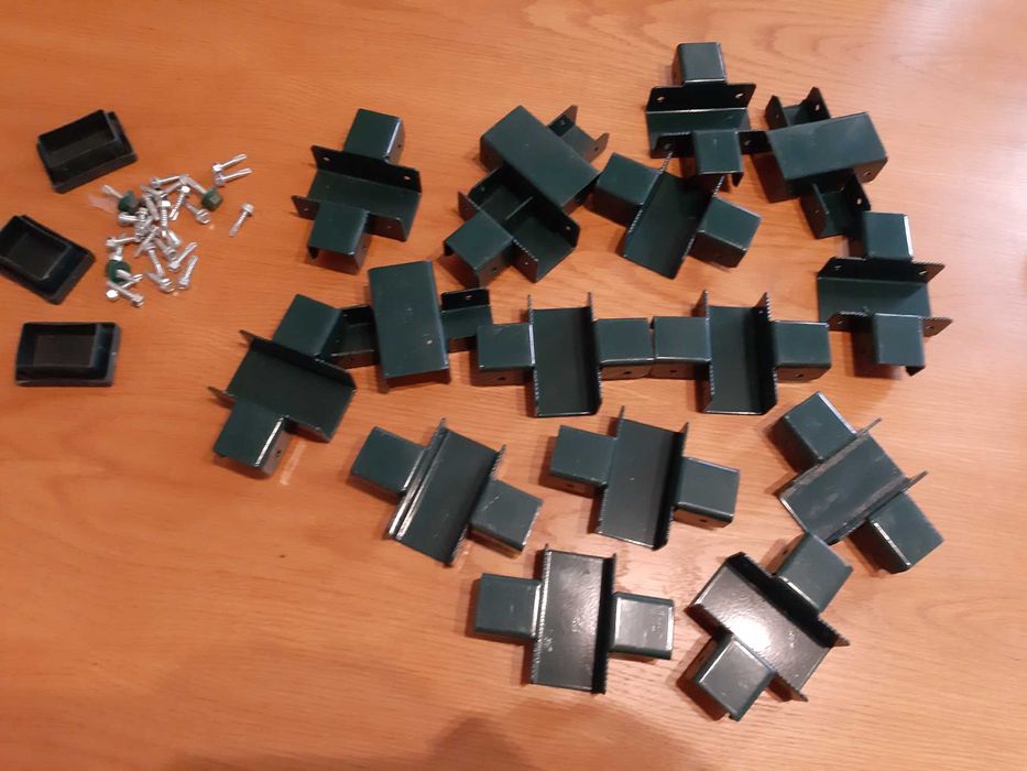 Postes de vedação + suportes + ofertas