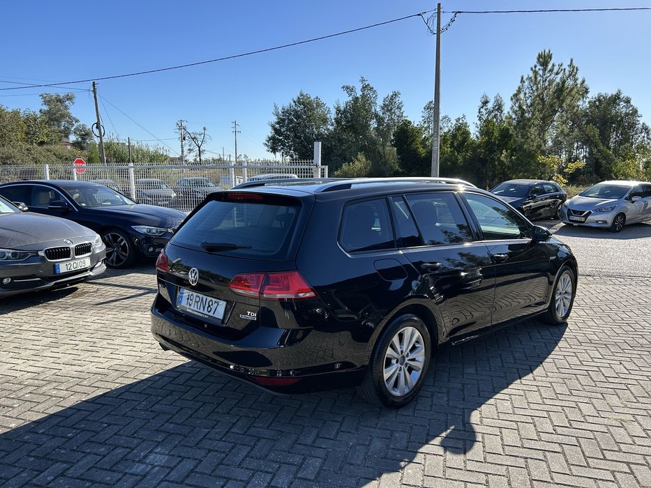 VW Golf 1.6 TDI - 167 mil kms - Nacional — photo 5