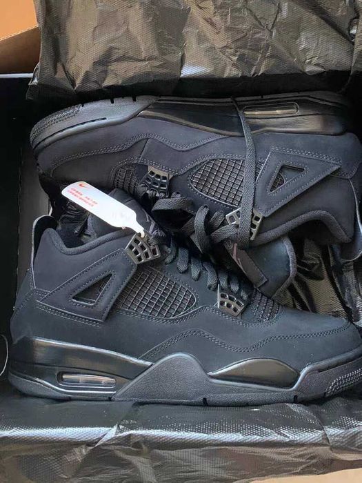 AJ4_Retro_Black_Cat 38