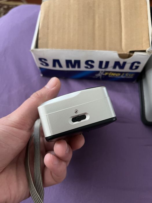 Продаю пленочный фотоаппарат Samsung Fino 15 SE в идеальном состоянии