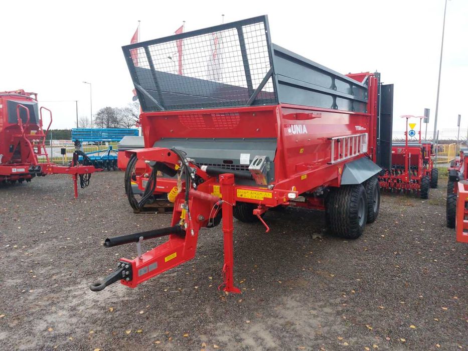 Rozrzutnik obornika Unia Tytan 10 TD tandem ład. 8 ton