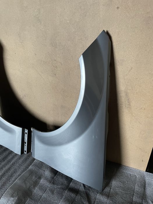 Blotnik przod Prawy Lewy C KLASA W204 LAK 792 bardzo ladne!