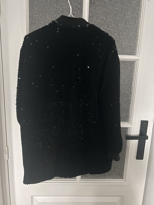 Kurtka narzutka bluza cekinowa cekiny czarna s Zara