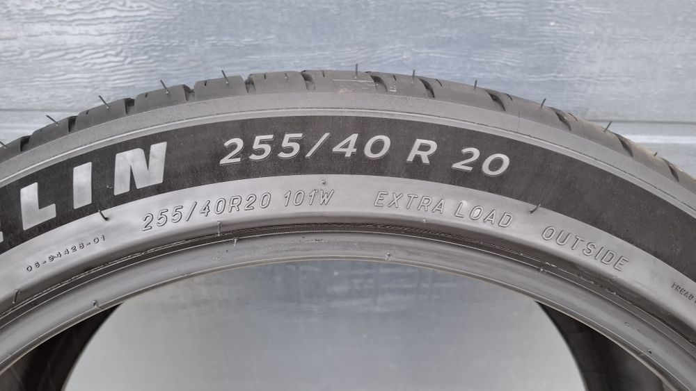 Michelin 255/40 R20 Pilot Sport EV