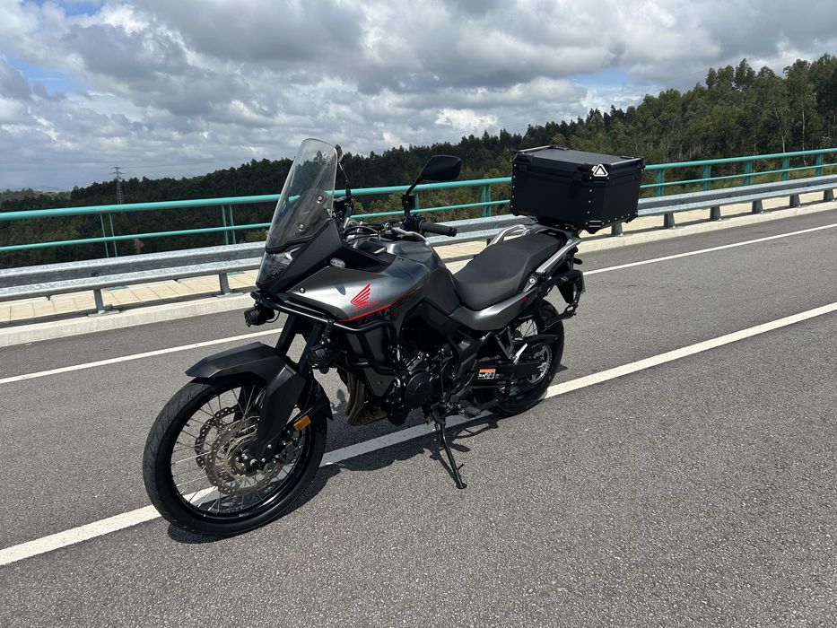 Honda transalp xI750 35kw de livrete
