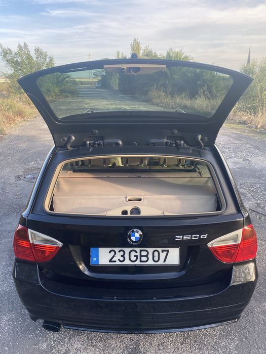 BMW 320 com possibilidade de credito