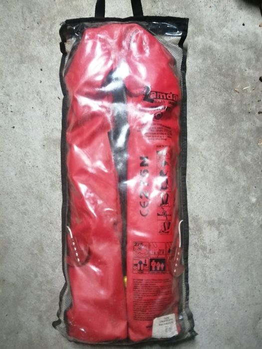 Colete salva vidas 275N espetacular