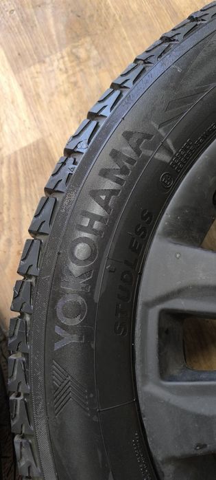 Шины Yokohama 235/60R18