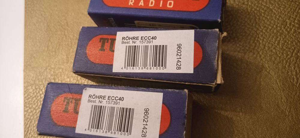 Lampy ECC40 NOS nowa para w pudełkach