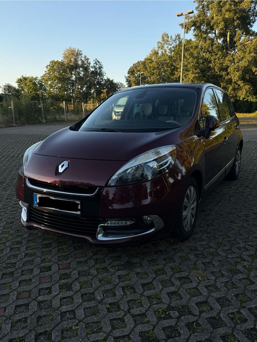 Renault Scenic 2012