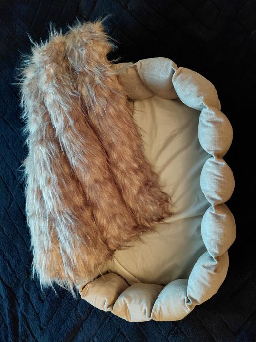 Лежанки для домашніх улюбленців