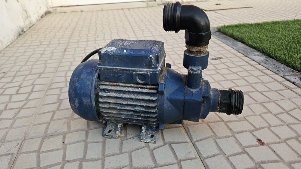 Motor de agua usado